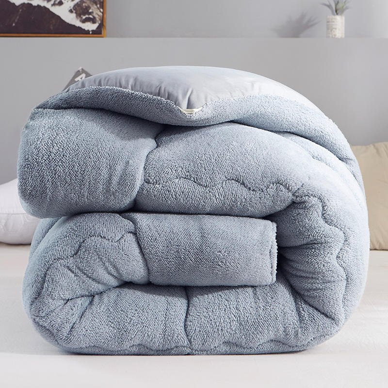 1pcs-Lamb-Cashmere-Velvet-Fabric-Warm-Winter-Wool-Quilt-Thicken-Comforter-Duvet-Blanket-King-Queen-Size-5